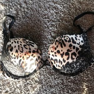 Victoria’s Secret Bombshell Bra